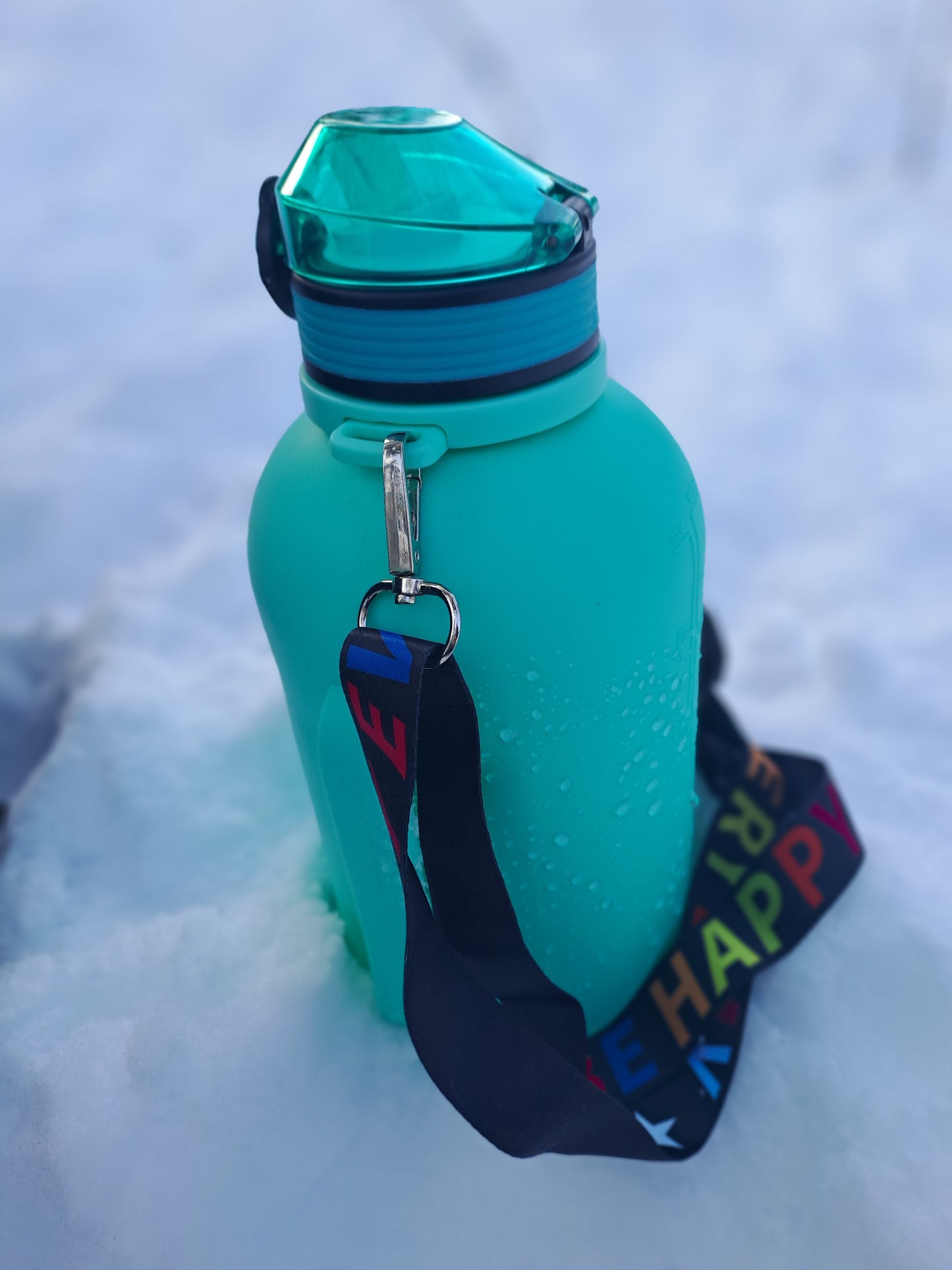 Sammenleggbar vannflaske med 2 liter kapasitet