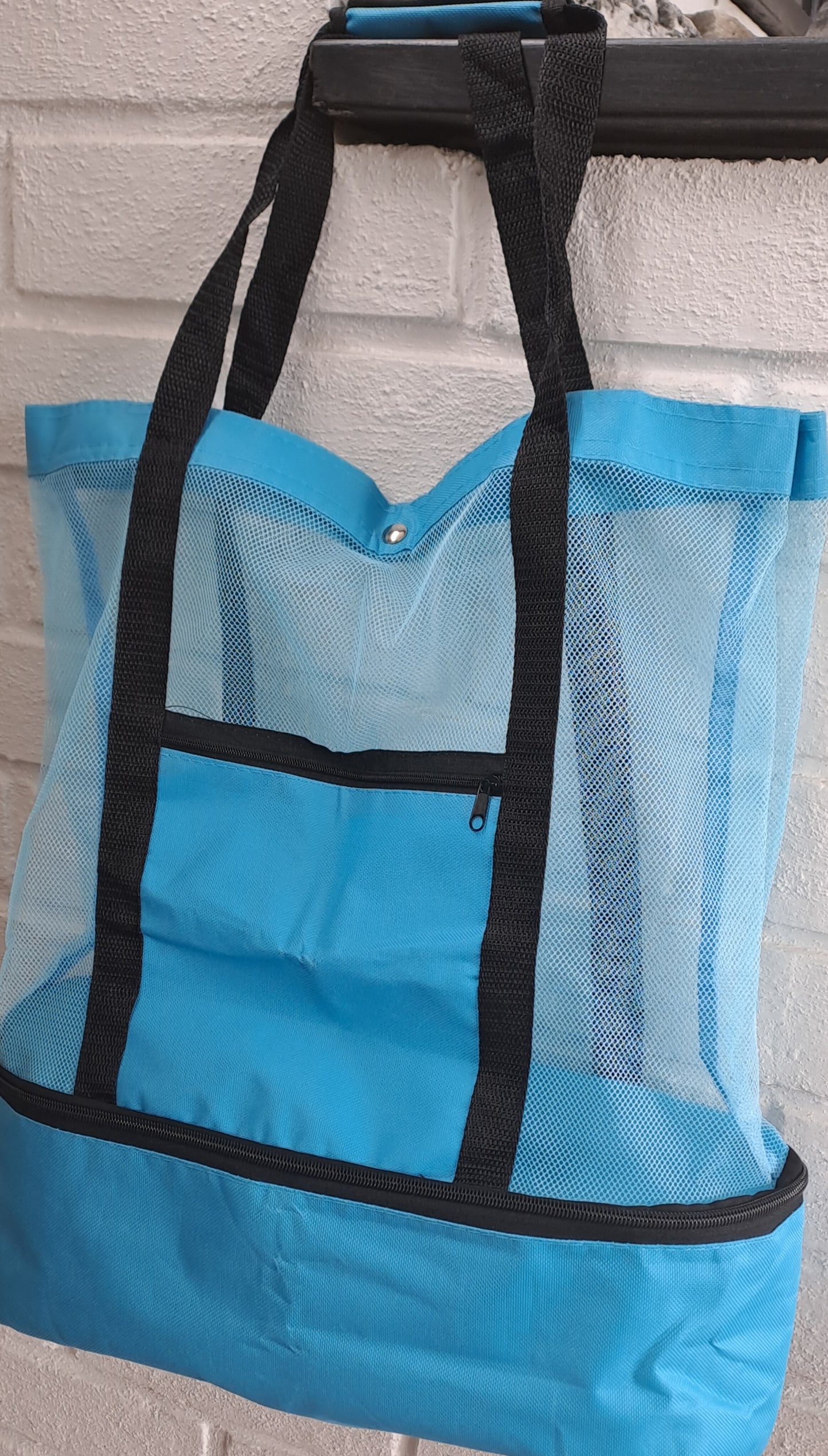 Beach bag in several variants and with cooling bag