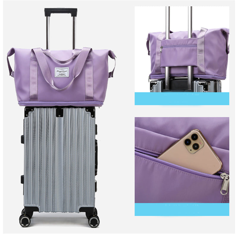 Travel bag with large capacity